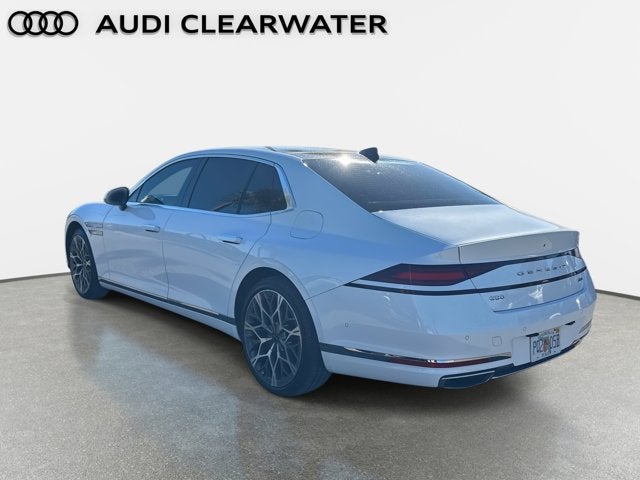 2023 Genesis G90 e-SC