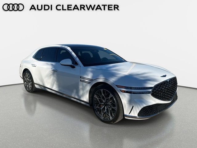 2023 Genesis G90 e-SC