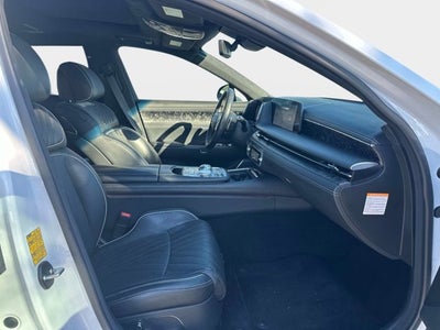 2023 Genesis G90 e-SC