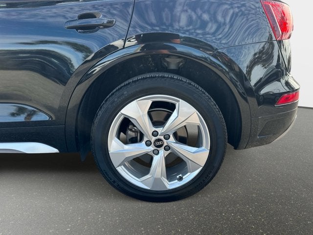 2022 Audi Q5 S line Premium Plus