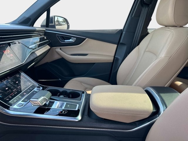 2023 Audi Q7 Premium Plus