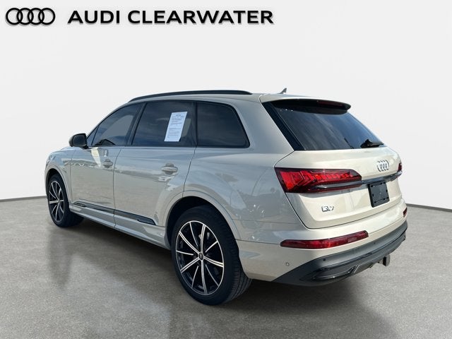 2023 Audi Q7 Premium Plus