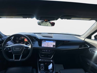 2023 Audi e-tron GT Premium Plus