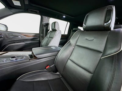 2023 Cadillac Escalade ESV Premium