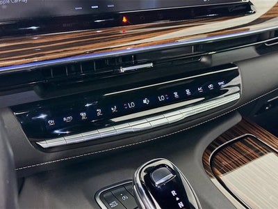 2023 Cadillac Escalade ESV Premium