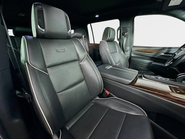 2023 Cadillac Escalade ESV Premium