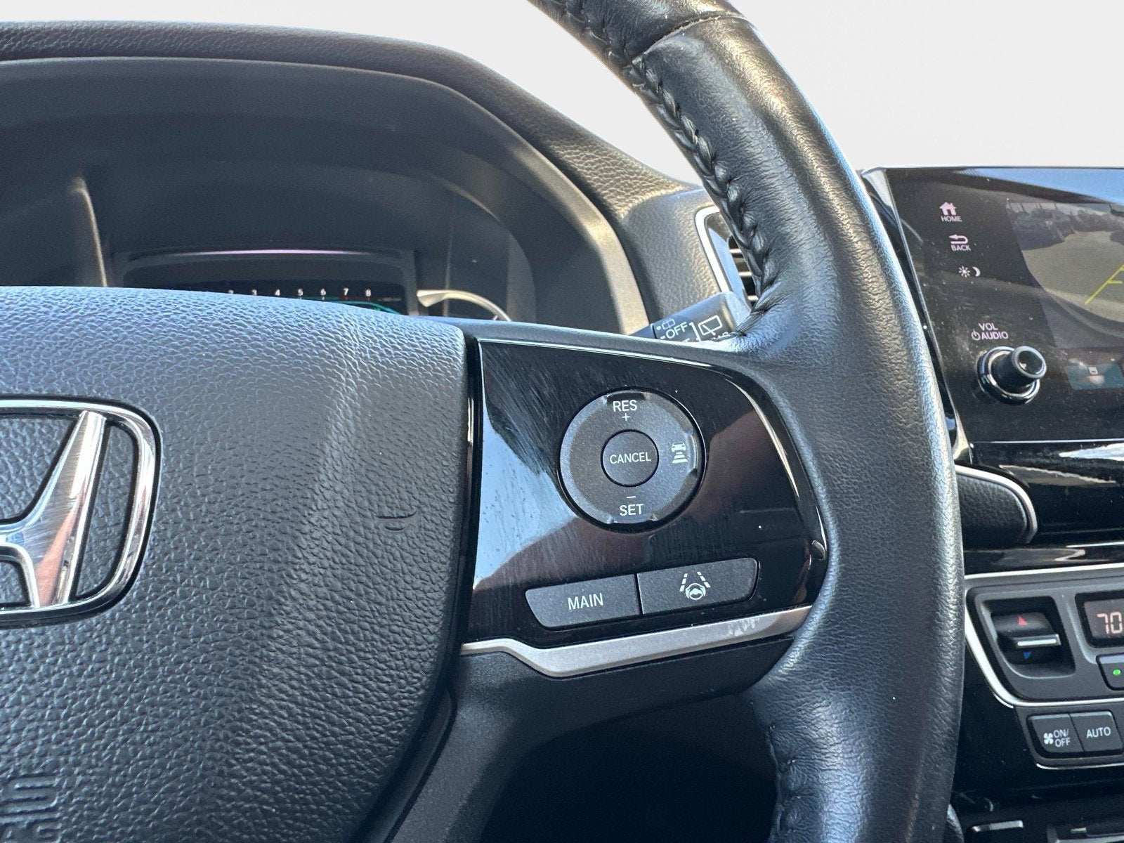 2021 Honda Pilot Touring 8-Passenger