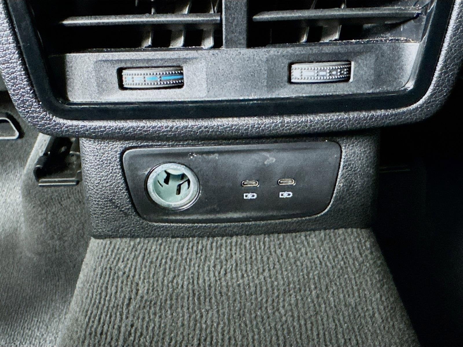 2024 Audi Q3 S line Premium