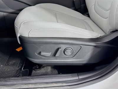 2025 Hyundai Santa Cruz SEL Activity