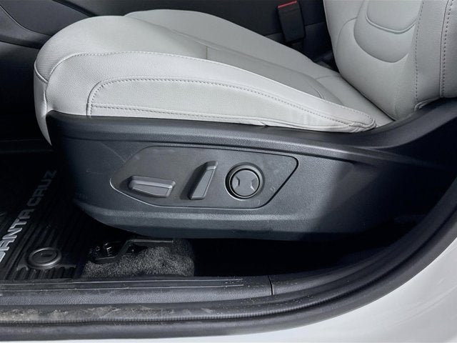 2025 Hyundai Santa Cruz SEL Activity