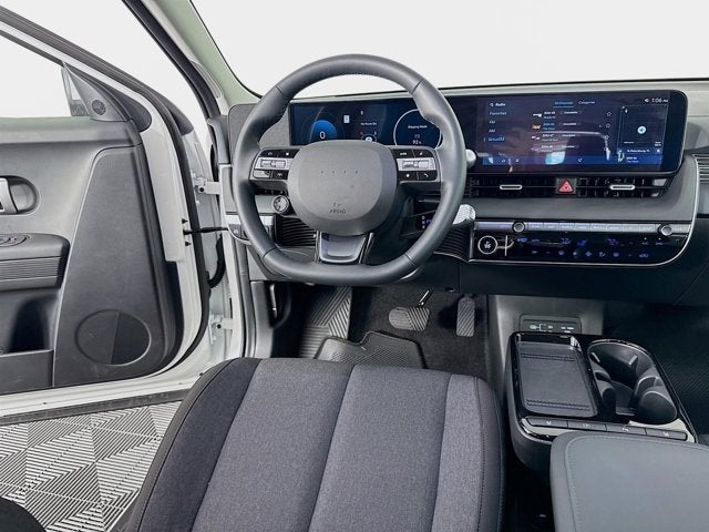 2025 Hyundai IONIQ 5 SE