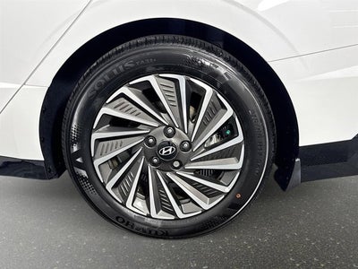 2025 Hyundai Sonata Hybrid SEL