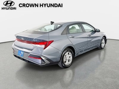 2025 Hyundai Elantra SE