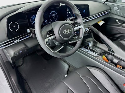 2025 Hyundai Elantra Hybrid Limited