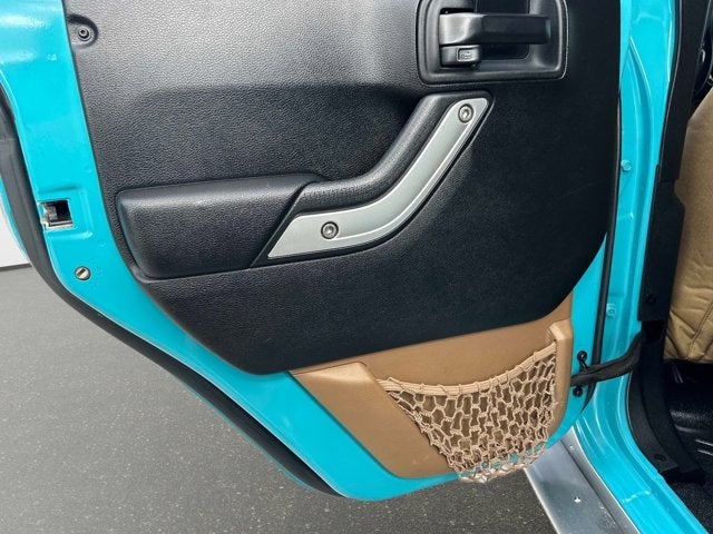 2012 Jeep Wrangler Unlimited Unlimited Sahara