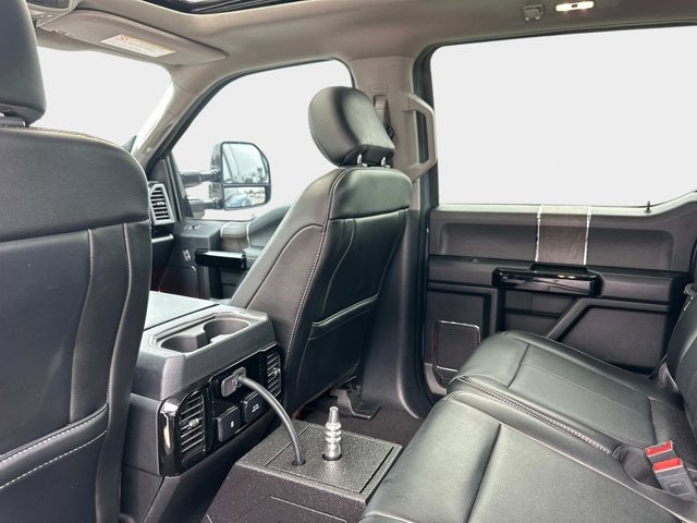 2020 Ford Super Duty F-350 DRW Lariat