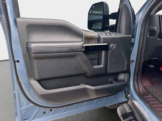 2020 Ford Super Duty F-350 DRW Lariat