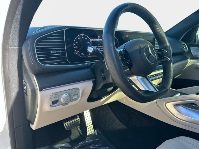 2025 Mercedes-Benz GLS 450