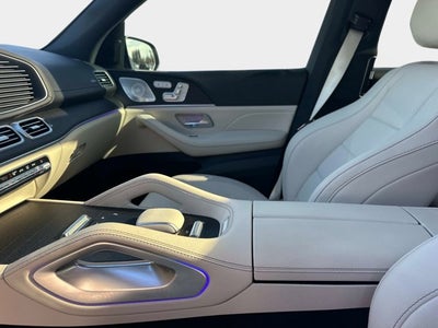 2025 Mercedes-Benz GLS 450