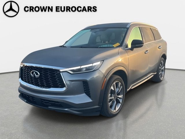 2022 INFINITI QX60 LUXE