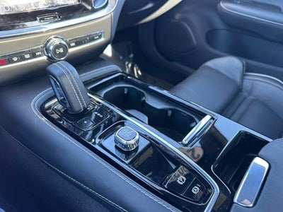 2022 Volvo S60 Recharge Plug-In Hybrid T8 Polestar