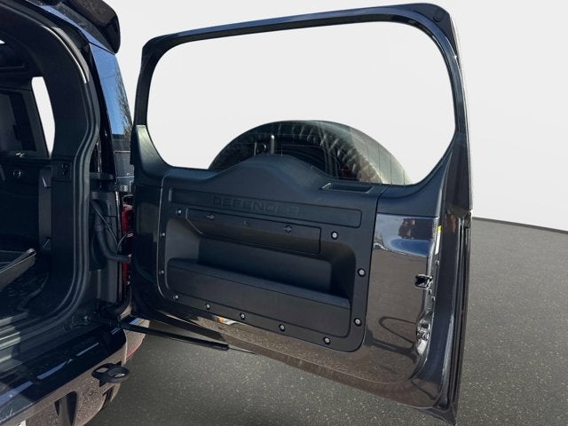 2022 Land Rover Defender X-Dynamic HSE