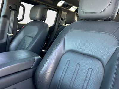 2022 Land Rover Defender X-Dynamic HSE