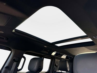 2022 Land Rover Defender X-Dynamic HSE