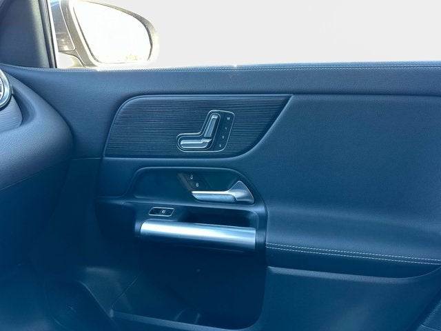 2025 Mercedes-Benz GLA 250