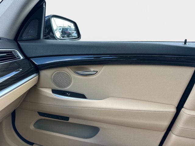 2014 BMW 5 Series Gran Turismo 550i xDrive Gran Turismo