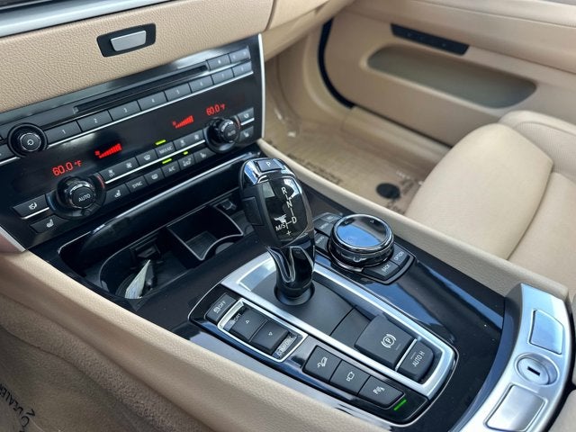 2014 BMW 5 Series Gran Turismo 550i xDrive Gran Turismo