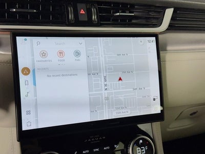 2025 Jaguar F-PACE P400 R-Dynamic S