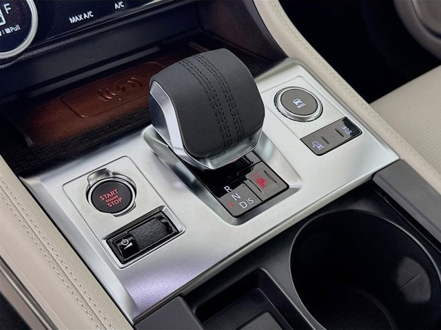 2025 Jaguar F-PACE P400 R-Dynamic S