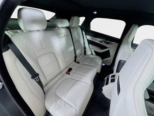 2025 Jaguar F-PACE P400 R-Dynamic S