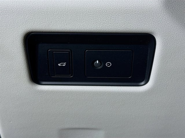 2021 Jaguar F-PACE SVR