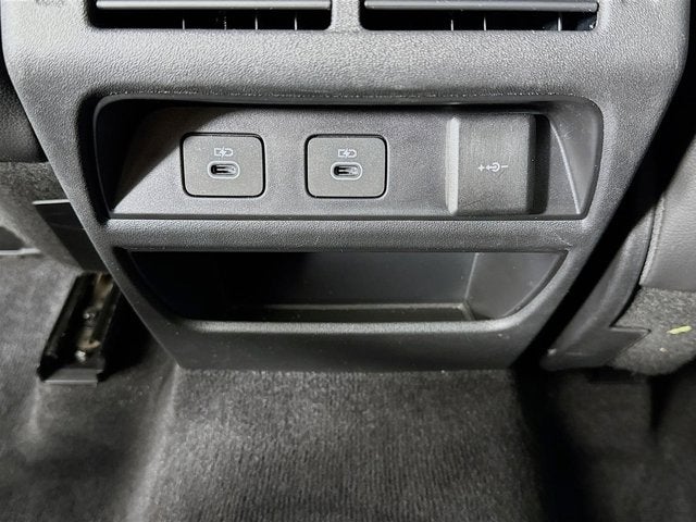 2025 Land Rover Discovery Sport S