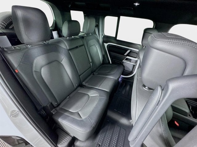 2024 Land Rover Defender 110 X-Dynamic SE