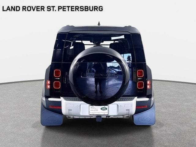 2025 Land Rover Defender 110 S