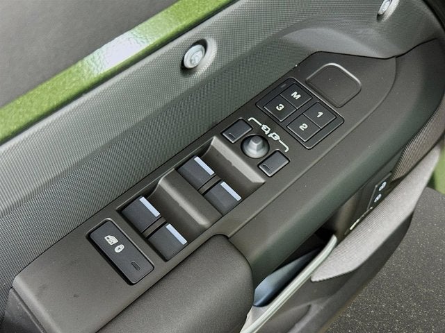 2026 Land Rover Defender 110 S