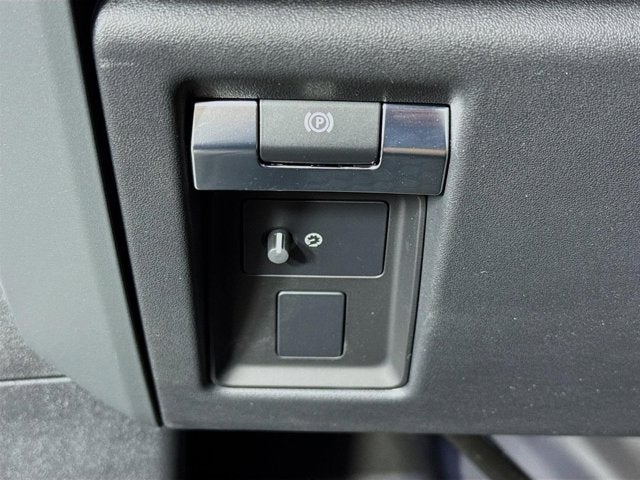 2026 Land Rover Defender 110 S