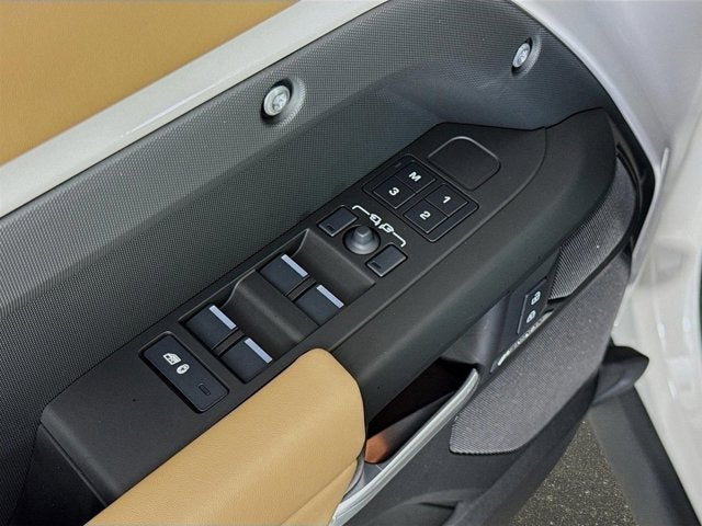 2026 Land Rover Defender 110 S