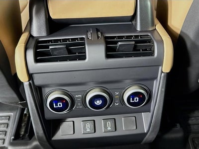 2026 Land Rover Defender 110 S