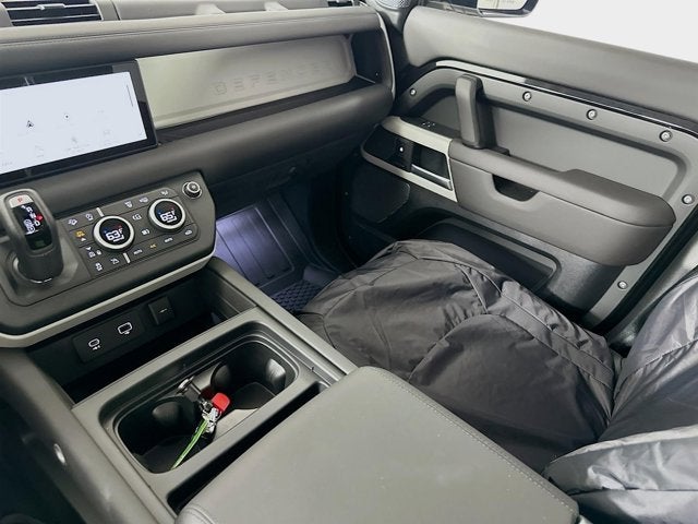 2024 Land Rover Defender 110 S
