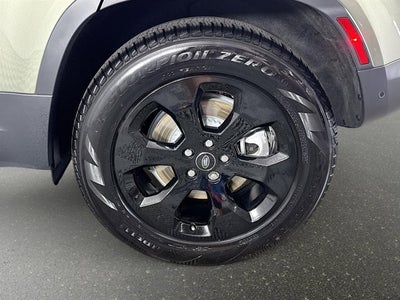 2025 Land Rover Defender 110 S