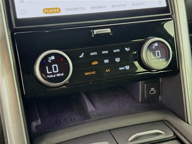 2023 Land Rover Discovery Metropolitan Edition