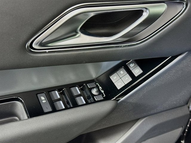 2025 Land Rover Range Rover Velar S