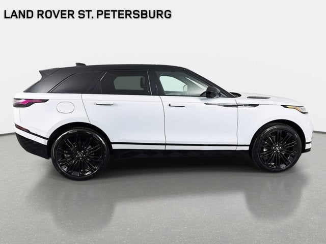 2026 Land Rover Range Rover Velar Dynamic SE