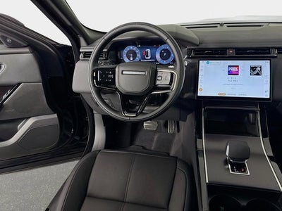 2026 Land Rover Range Rover Velar Dynamic SE