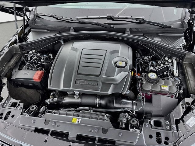 2026 Land Rover Range Rover Velar Dynamic SE