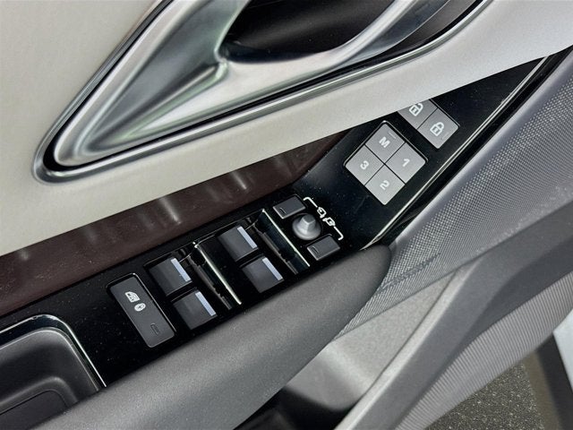 2026 Land Rover Range Rover Velar Dynamic SE